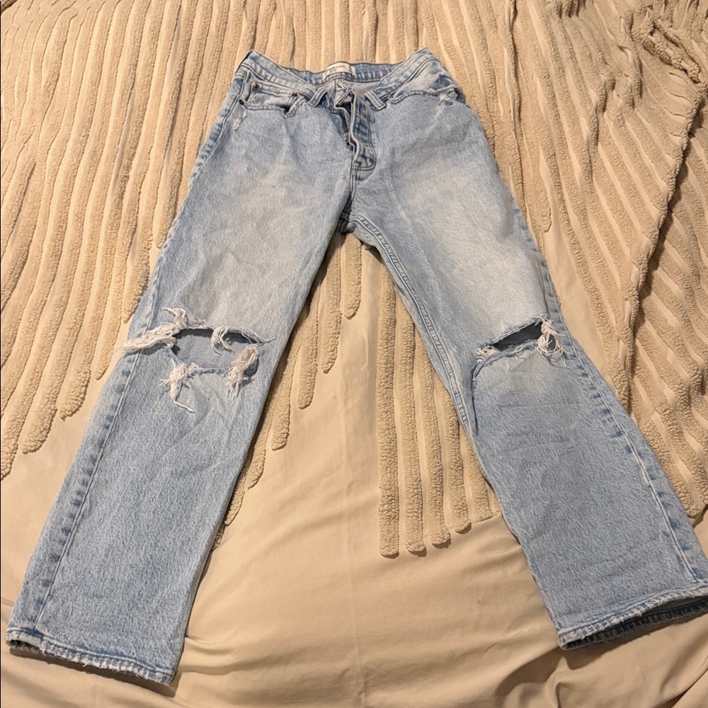 Abercrombie & Fitch The Dad High Rise Jeans